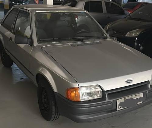 FORD ESCORT 1.6 L 8V ÁLCOOL 2P MANUAL FORD ESCORT 1.6 L 8V ÁLCOOL 2P MANUAL